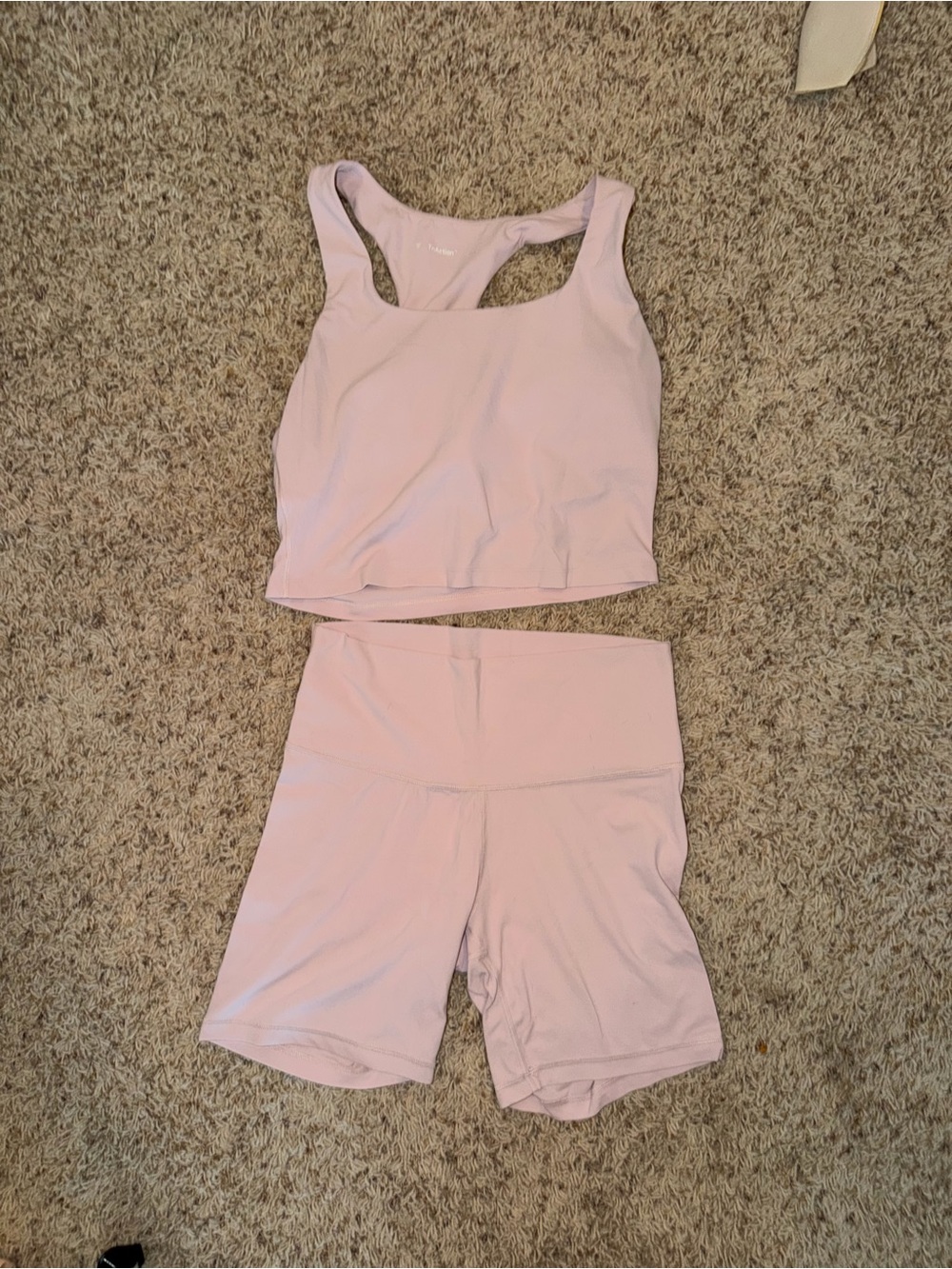Aritzia / Tna Lavender Activewear Set — Size Large